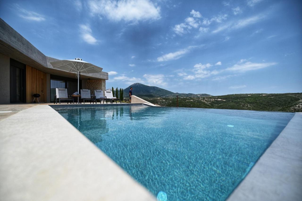 Blooms Of Sivota Bay - Luxury Villas With Private Heated Pool Exterior foto