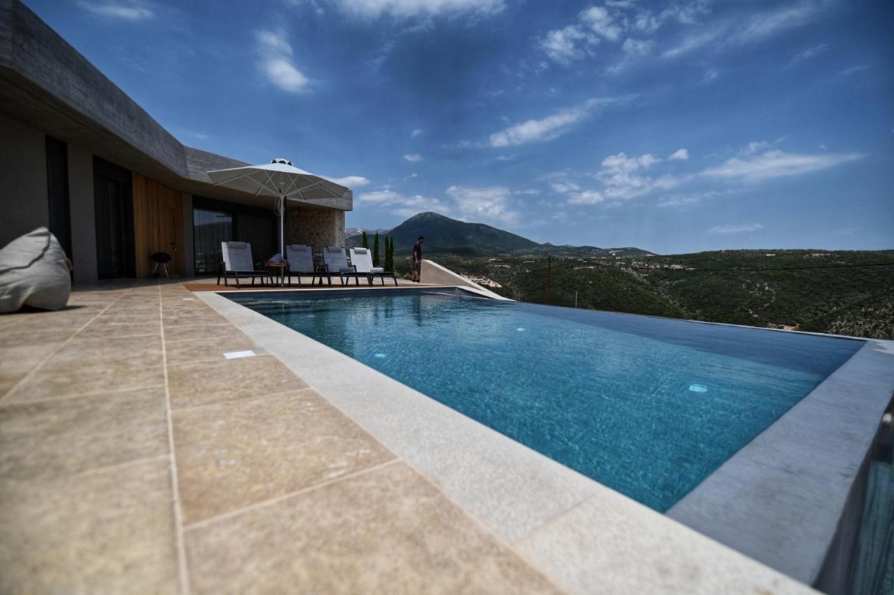 Blooms Of Sivota Bay - Luxury Villas With Private Heated Pool Exterior foto