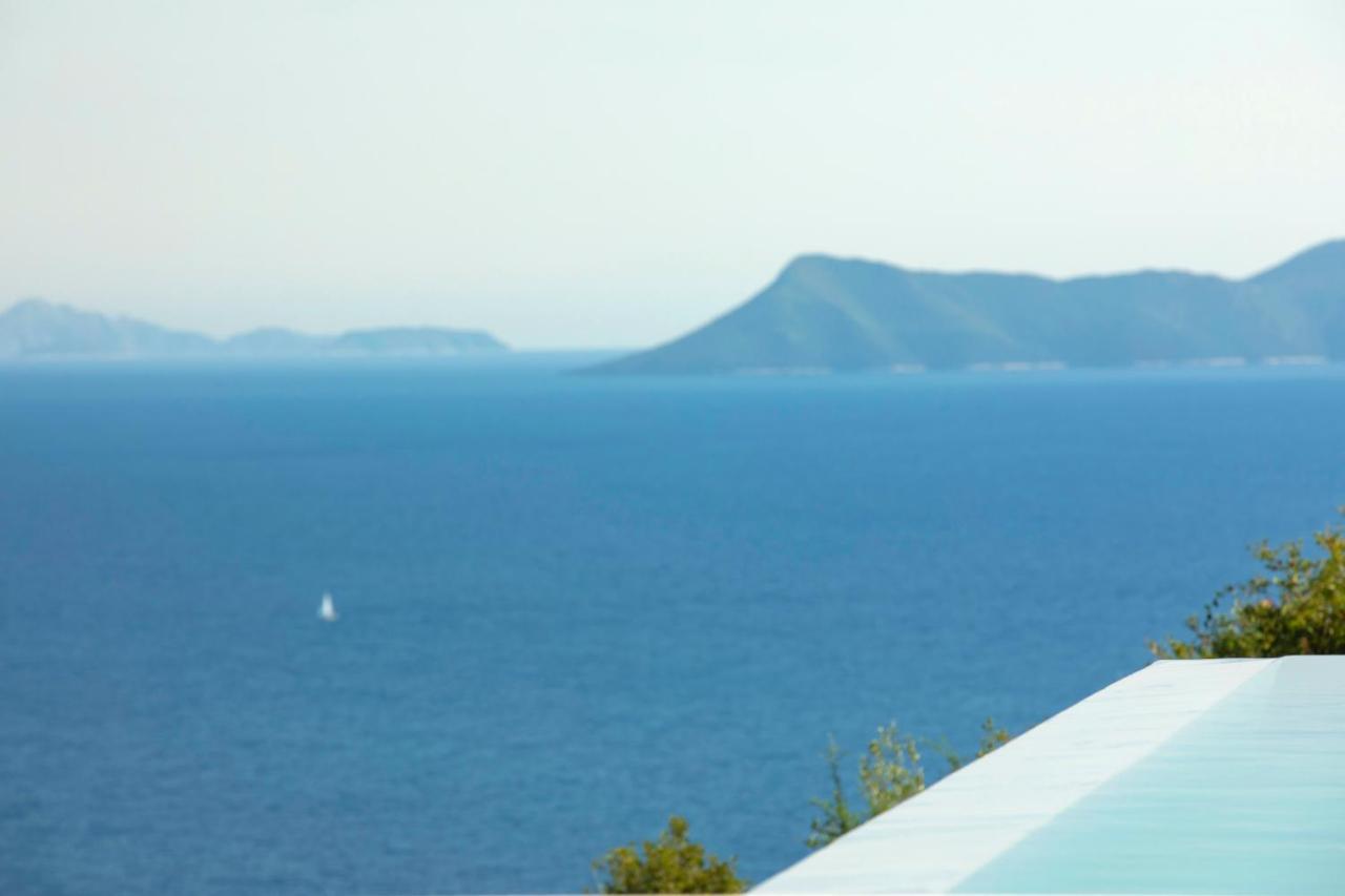 Blooms Of Sivota Bay - Luxury Villas With Private Heated Pool Exterior foto
