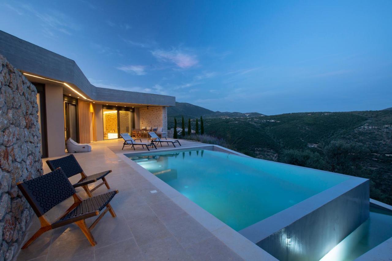 Blooms Of Sivota Bay - Luxury Villas With Private Heated Pool Exterior foto